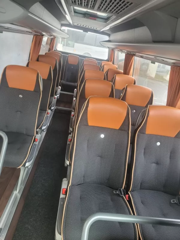 Nettoyage de bus, Saint-Genis-Pouilly, Golden Touch Nettoyage