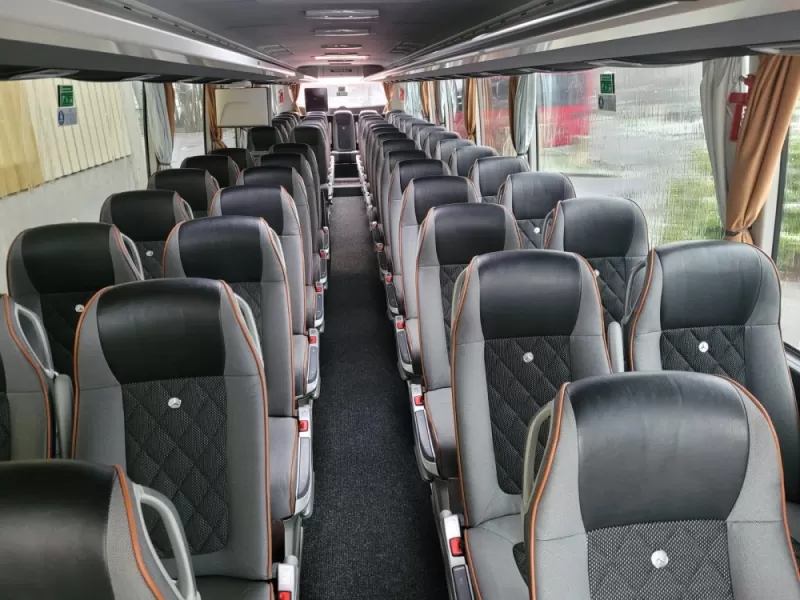 Nettoyage de bus, Saint-Genis-Pouilly, Golden Touch Nettoyage