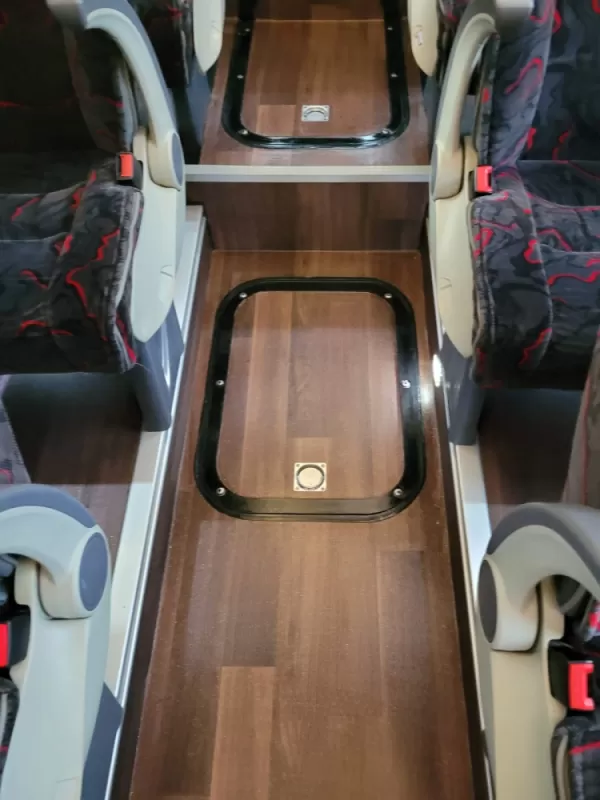 Nettoyage de bus, Saint-Genis-Pouilly, Golden Touch Nettoyage