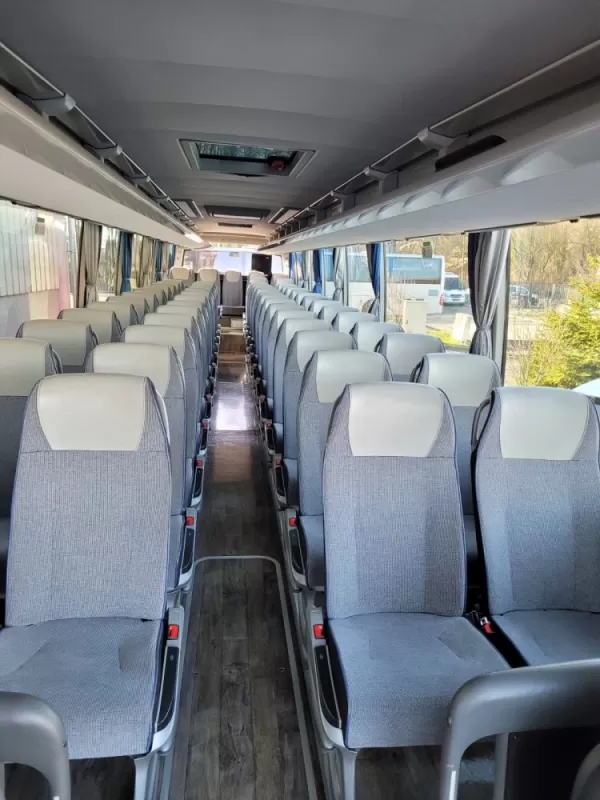Nettoyage de bus, Saint-Genis-Pouilly, Golden Touch Nettoyage